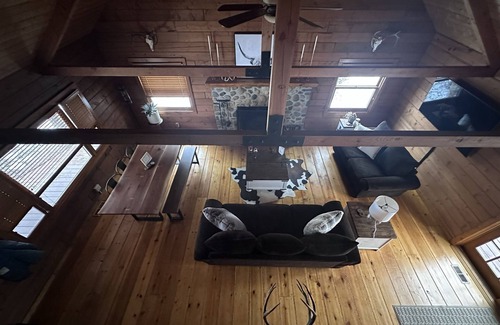 Ironton Cabin | Private Hideaway on Lookout Lake with Hot Tub & Pontoon