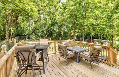 Avondale House | Private Historic Getaway Near Downtown Cincinnati!