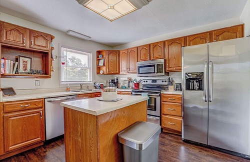 Oxford House | Private Home for Big Families at Miami University