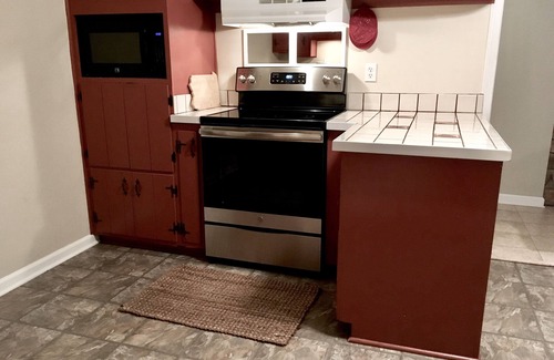 Phoenixville House | Private home in a peaceful setting close to town.