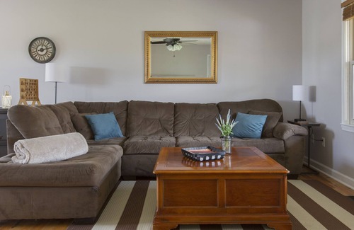 Hendersonville Cabin | 🍎 Private Home In The Middle of Hendersonville Apple Orchard 🍏