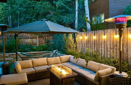 Eagle-Vail House | Private Hot Tub, Pet Friendly, Beds for any group dynamic
