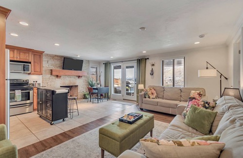 Cottonwood Heights Apartment | Private Hot Tub with a Mountain and City View!