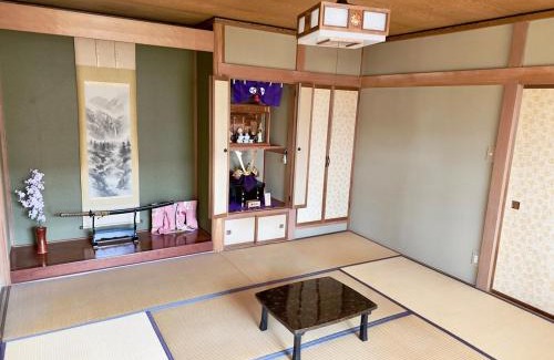 Tobetsu Apartment | Private house Oheso 40minutes from Sapporo,4 free parking, long stay,16people