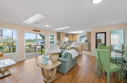 Northside Cottage | Private Island Cottage, ② King Beds, 75" HDTV, Scenic Views