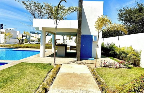 Mezcales House | Private jacuzzi and pool 2 level house