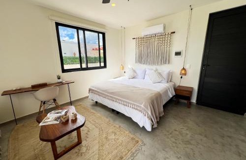 Puerto Aventuras Apartment | Private Jacuzzi, Golf Getaway, sunrise view