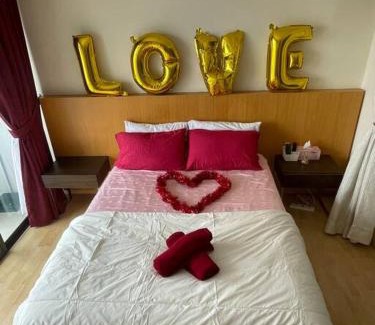 Taman Kobena Apartment | Private Jacuzzi Staycation at KL City 921