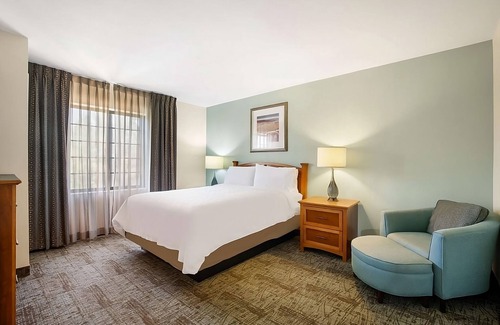 Carmel Mountain Ranch Resort | Private Kitchen, Pool, Free Breakfast: Ideal San Diego Stay Near Attractions!