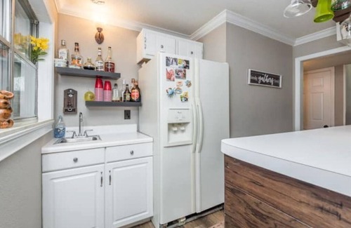 Ashley Oaks House | Private Knoxville Oasis