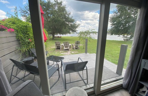 Clermont Cottage | Private Lakefront Cottage, Bright, Peaceful, and Perfect for a Relaxing Escape.