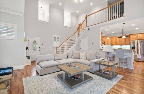 Lake Oconee House | PRIVATE LAKEFRONT HOME WITH HOT TUB & AMAZING VIEW OF LAKE OCONEE