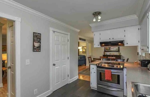 Hendersonville House | Private Lakehouse with Hot Tub near Nashville!