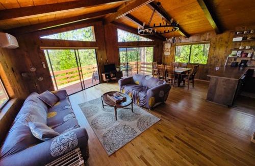 Groveland House | Private Lakeview Yosemite Full House El Capitan with Panoramic Sauna, HotTub, WiFi