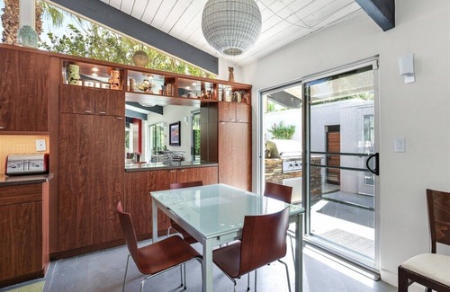 Vista Las Palmas House | Private Las Palmas Hideaway - Luxury Meets History: Iconic Design with Stunning Mountain Views