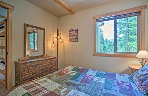 Leavenworth Cottage | Private Leavenworth Cabin w/Mtn Views & Fire Pit