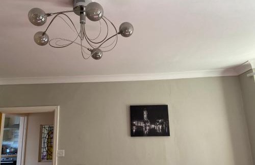 High Wycombe House | Private Lovely double bedroom