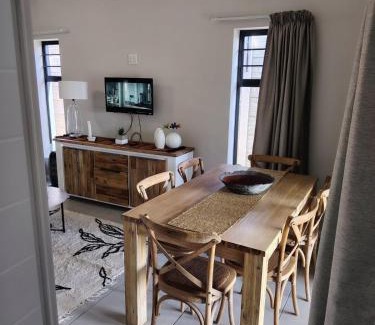 Port Elizabeth House | Private luxury 3 Bedroom Home