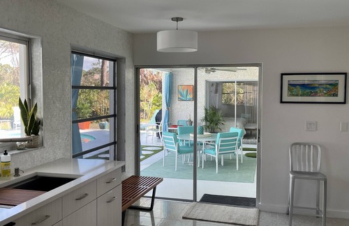Englewood House | Private Luxury renovated pool house 1.5 miles to Manasota Beach.