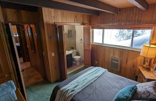 Silver Summit Cabin | Private mountain lodge on 140 acres, only 20min to Park City!