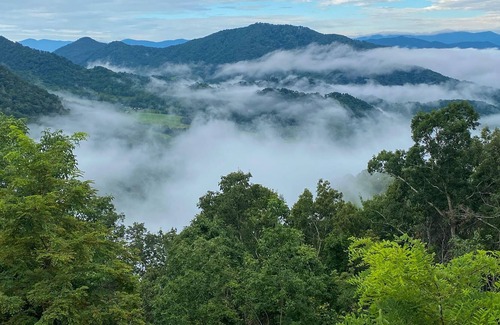 Clyde House | Private mountain on 36 acres with 100 mile views west over the Smokey mountains