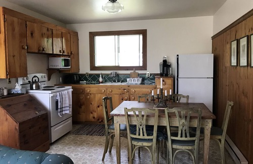 Muskoka Lakes Cottage | Private Muskoka cottage on 5 acres with 300 ft of waterfront
