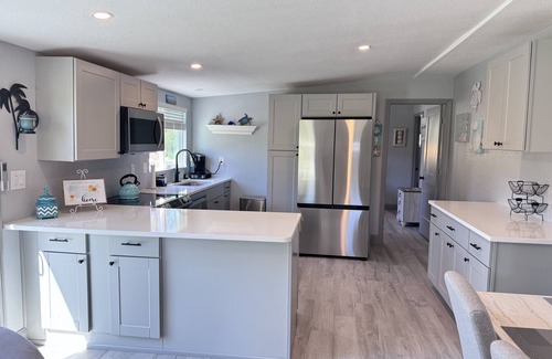 De Leon Springs Cottage | Private! Near De Leon Springs, Daytona, Deland, St. Augustine & More!
