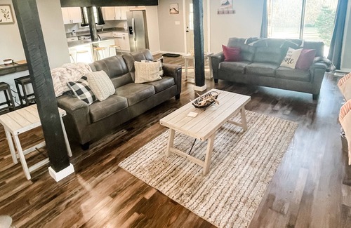 Knoxville House | Private: newly renovated barndominium on 5 acres country
