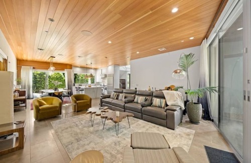 West Los Angeles House | Private oasis in West LA