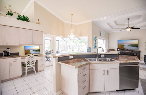 North Port House | Private Oasis on Canal with Dock