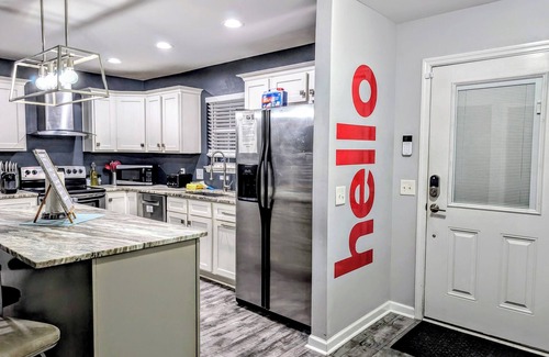 Whitemarsh Island House | Private Oasis w/Pool, Hot Tub & Bar - 15 Min to Savannah & Tybee Beach