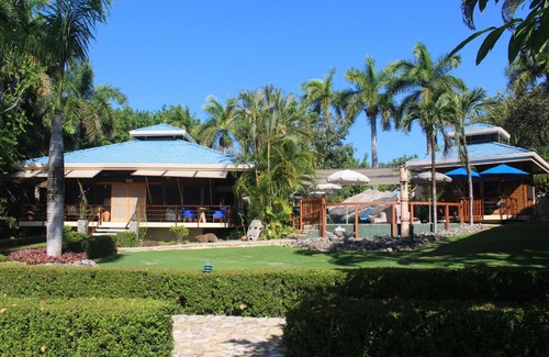 Tango Mar House | PRIVATE Ocean Estate Tango Mar Resort Tambor 3 dwellings 15 people