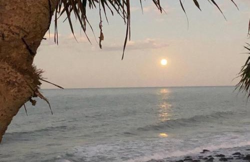 Bargara House | PRIVATE OCEAN FRONT, PET FRIENDLY OASIS!