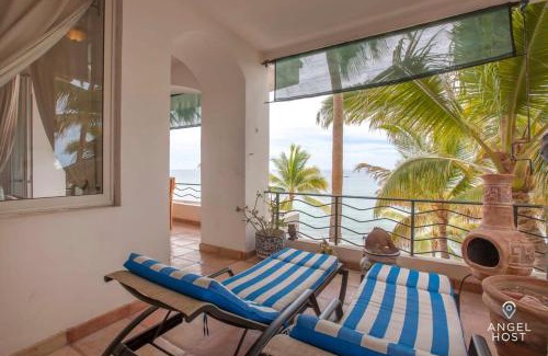 La Paz House | Private oceanview balcony & infinity pool onsite