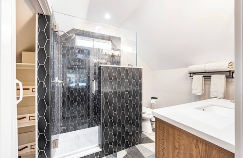 Los Olivos House | Private One bedroom with bathroom within walking distance of downtown