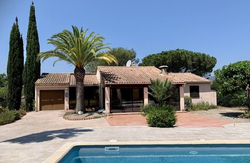 La Bouverie House | Private pool in Mediterranean house on the French Riviera