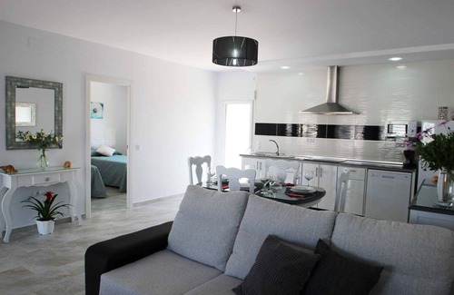 Conil de la Frontera House | Private pool, perfect for a quiet vacation, close to town and beach - Casa Cantaros -