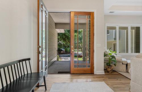 Heritage Woods House | Private Pool - 5 Min Bike Ride to Beach - 4 W Garrison Pl