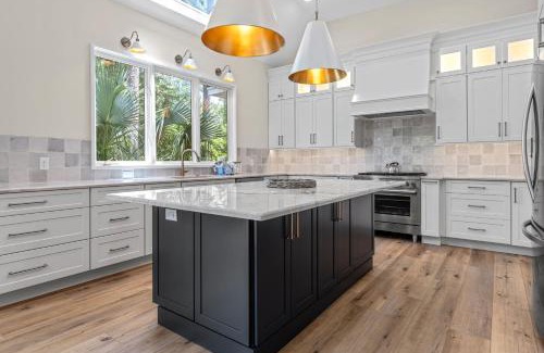 Heritage Woods House | Private Pool - 5 Min Bike Ride to Beach - 4 W Garrison Pl