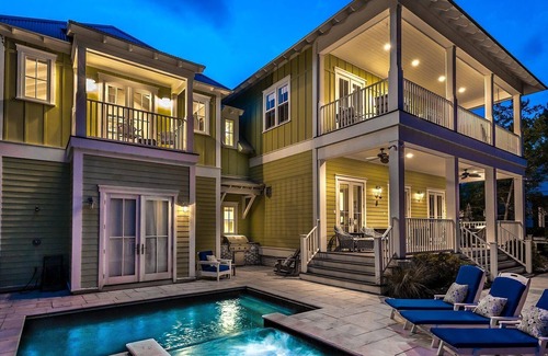 Forest District House | Private Pool! Forrest District! Gas Grill! Golf Cart!