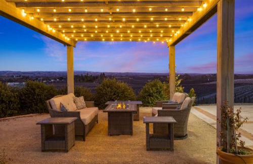 Paso Robles House | Private Pool Firepit Wine Room Near Top Paso Wineries Devi Ranch