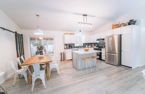 Fennville House | Private Pool - Game Room - Movie Room- Pool is closed!