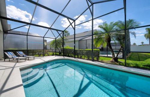 Cumbrian Lakes House | Private Pool Getaway Near Theme Parks