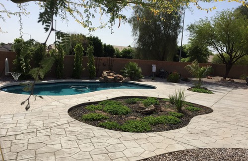 Avondale House | Private pool, golf, shopping and baseball! Great family retreat.
