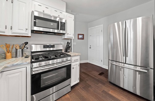 Fairview House | Private Pool & Hot Tub on Serene Wooded Lot