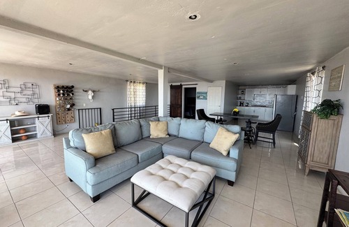 Playas de Rosarito House | Private pool next to Lobster Village