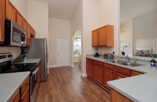 Orange Tree House | Private Pool Oasis Near Disney | Sleeps 8