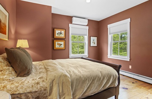Narrowsburg Other | Private Pool & Pickeball - Fern Leaf Farmhouse