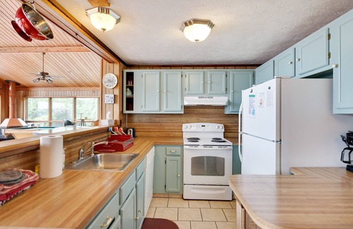 Pocono Summit House | PRIVATE POOL! Pocono Lakefront with dock, hot tub, private tennis court