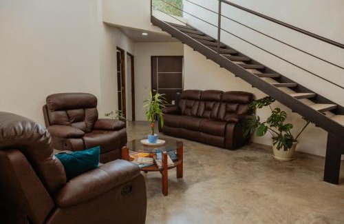 Jaco Villa | Private pool & rooftop patio Hot tub, AC, WI-FI